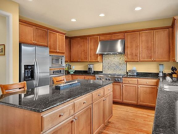 3rd image of 34811 SE Bybee St