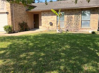 6735 Blue Ridge Dr, Richmond, TX 77469