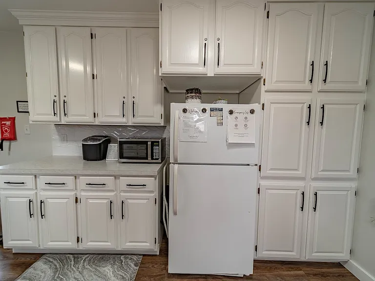 119 N 200 E — Photo 4