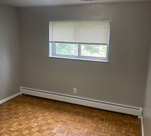 2nd image of 5910 Belmont Ave #Avenue7