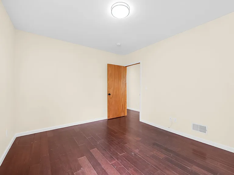 620 McGillvray Pl #1 — Photo 7