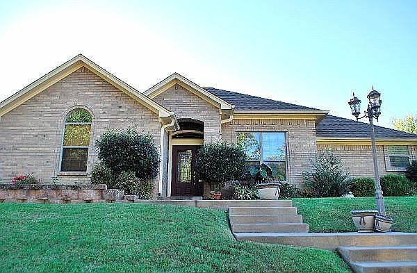 1st image of 42 Pebble Creek Dr S