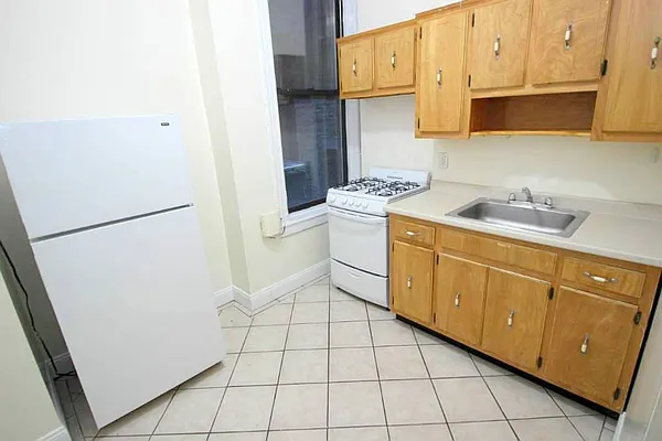 Rented by Town Residential | media 25