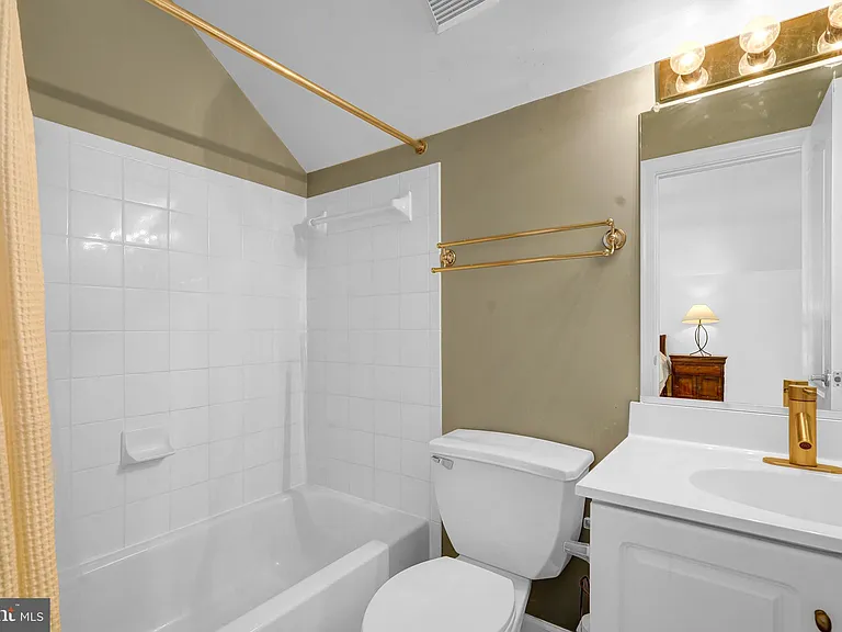 6719 Tennyson Dr — Photo 28