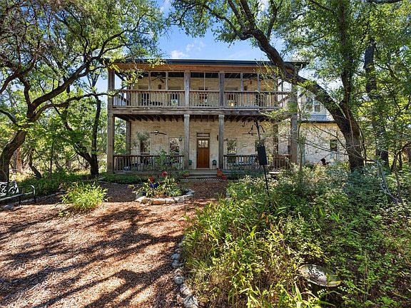 4th image of 2422 Stagecoach Ranch Rd