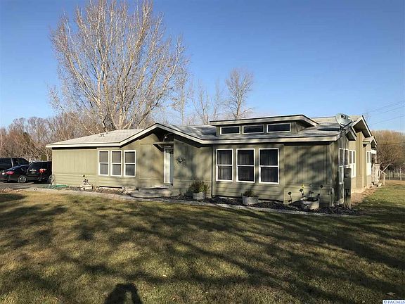 2nd image of 3900 Jenny Lake Ct