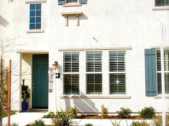 2nd image of 209 Talmont Cir