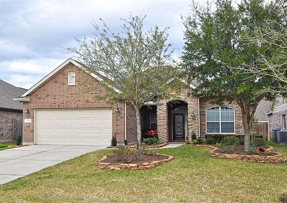 1st image of 20775 Kenswick Park Dr