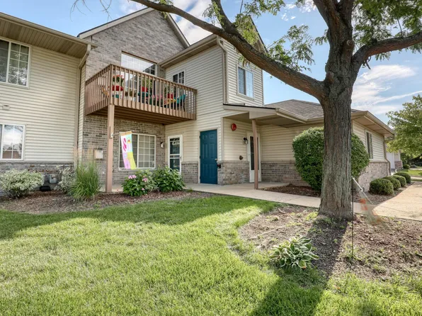 4961 W Maple Leaf Cir #1-4, Milwaukee, WI 53220