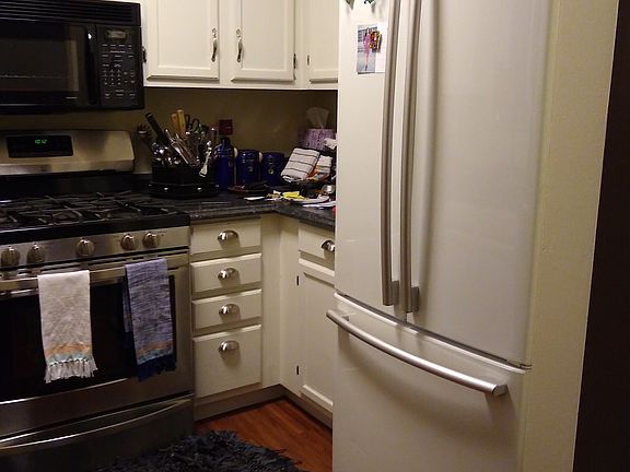 Beautiful newer refrigerator