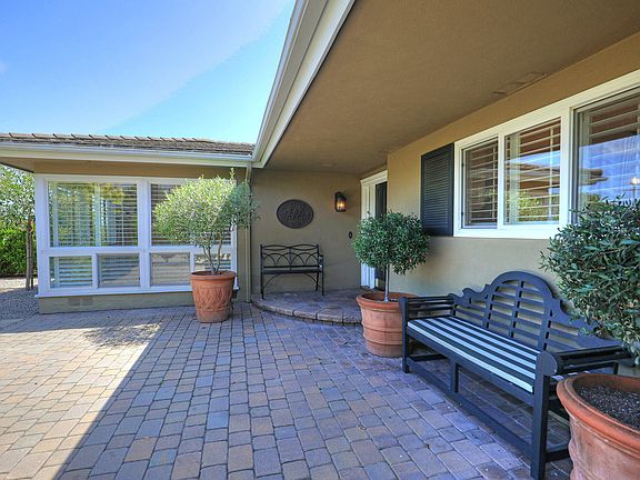 5th image of 615 Foxen Dr