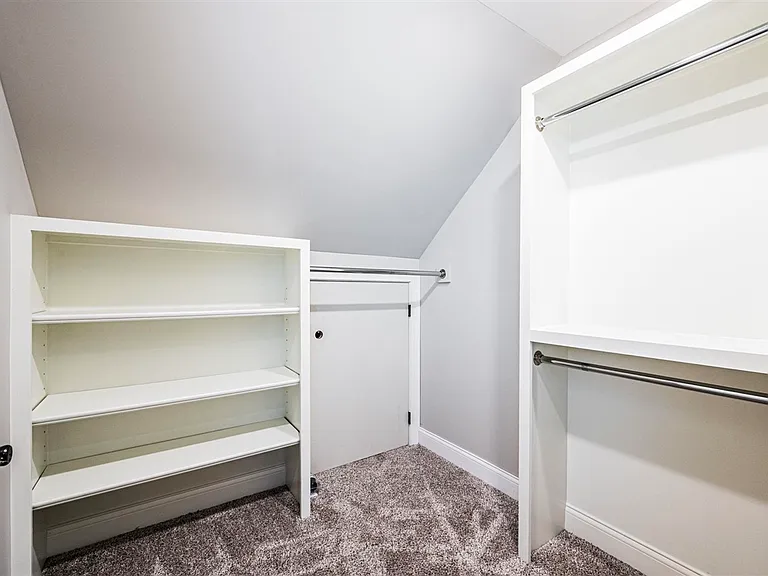 730 Bennington Park Dr — Photo 33