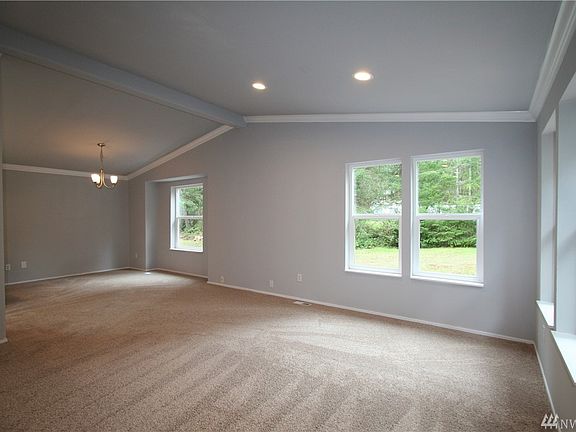 3rd image of 19208 140th St NW