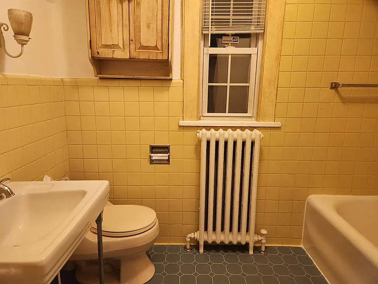 298 Audubon Rd — Photo 13