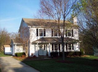 536 Covington Ridge Rd, Winston Salem, NC 27107