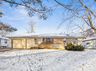 10706 Juniper St NW, Coon Rapids, MN 55448