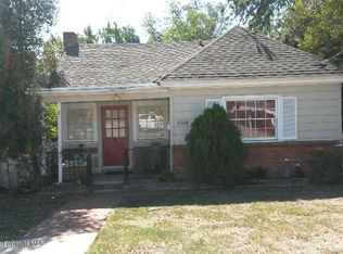 2208 E Crary St, Pasadena, CA 91104