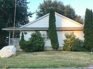 3 Cove Rd, Penns Grove, NJ 08069