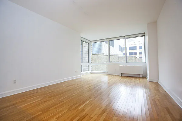 Rented by Nest Seekers International | media 19