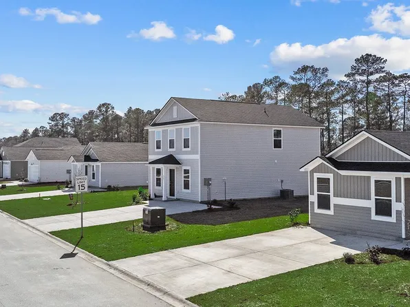 PINEHOLLOW Plan, Brookshire : Cottage Collection