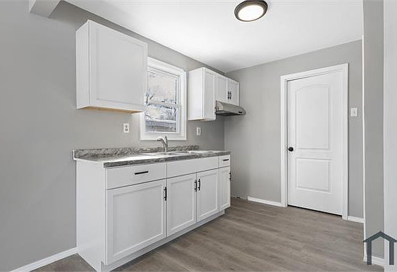 5th image of 313 Garver Ave