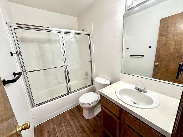 4212 Flatiron Ct — Photo 30