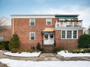 186 Putnam Park #186, Greenwich, CT 06830
