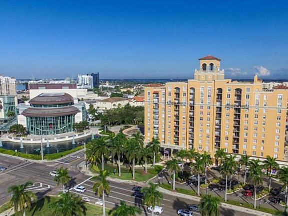 2nd image of 651 Okeechobee Blvd APT 307