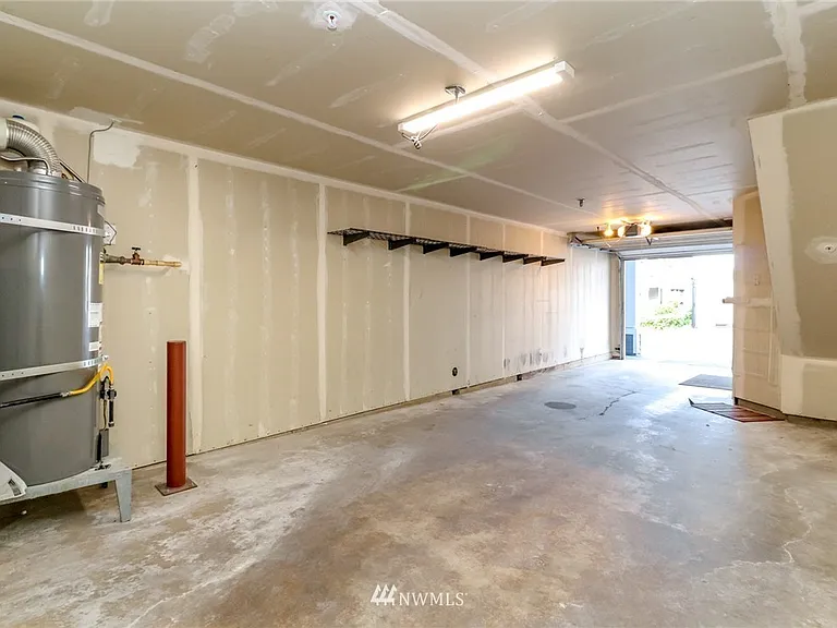 16125 Juanita Woodinville Way NE — Photo 30