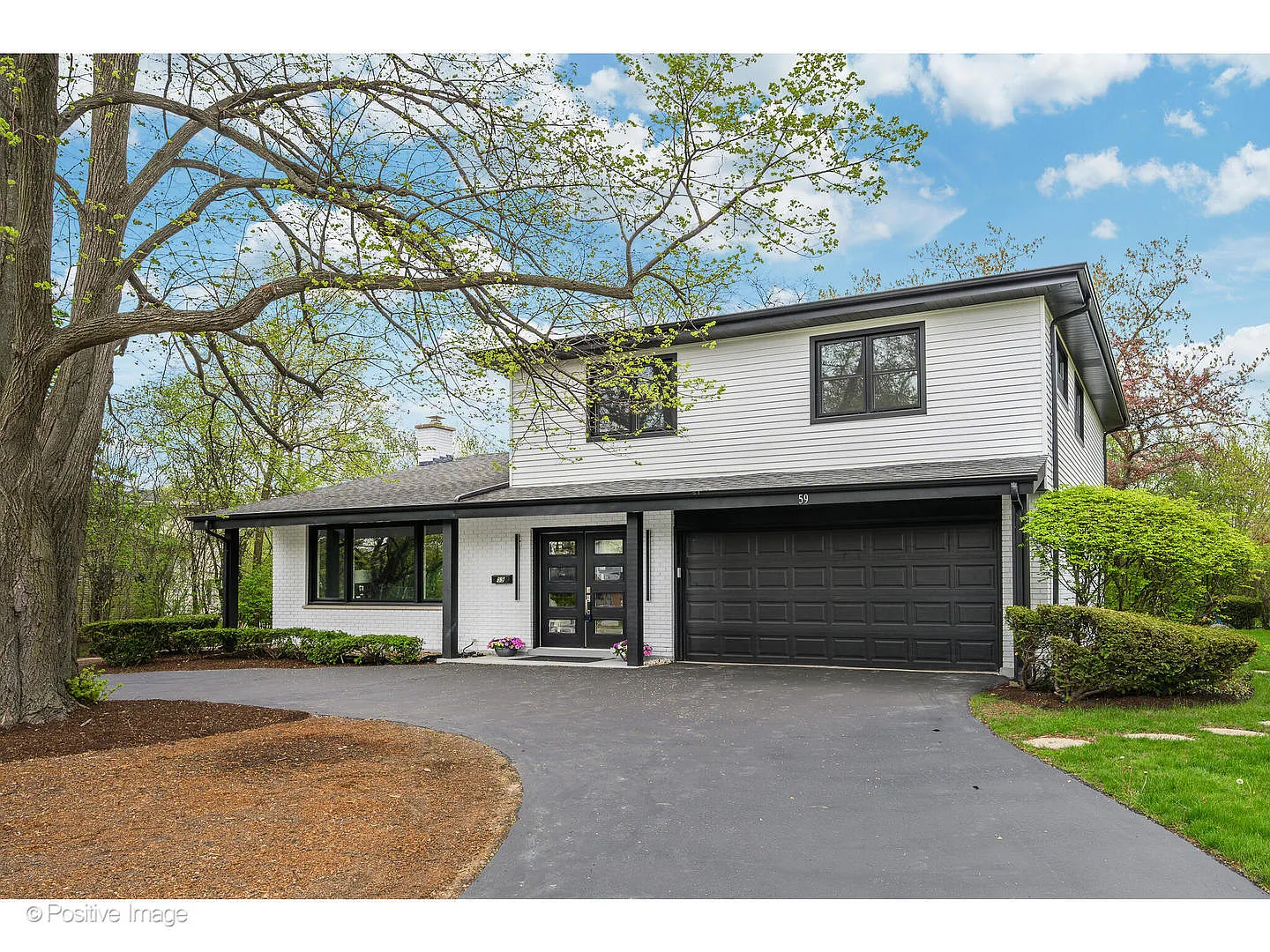 59 Eastwood Dr photo 1