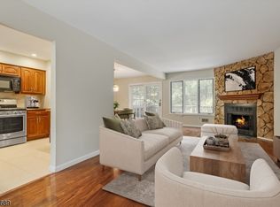 83 Patriots Rd, Morris Plains, NJ 07950