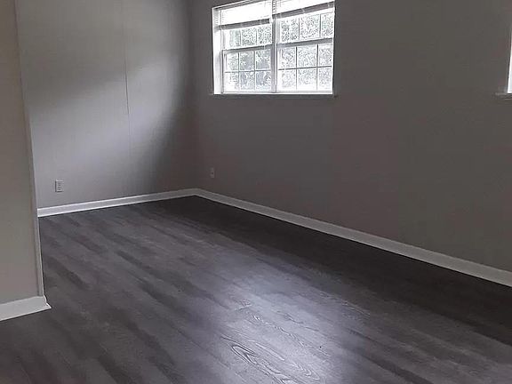 5th image of 2228 N Alexander St