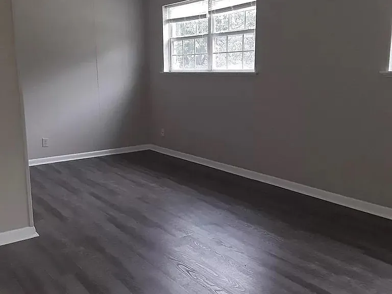 2228 N Alexander St — Photo 5