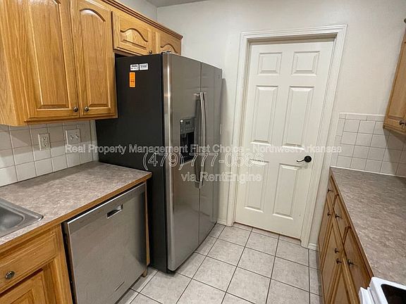 5th image of 1904 SW Spruce Rd