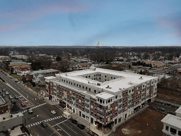 Meridia Roselle Park 10 — Photo 48