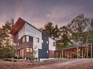 174 Blackstrap Rd, Falmouth, ME 04105