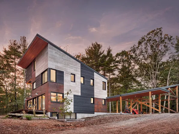 174 Blackstrap Road, Falmouth, ME 04105
