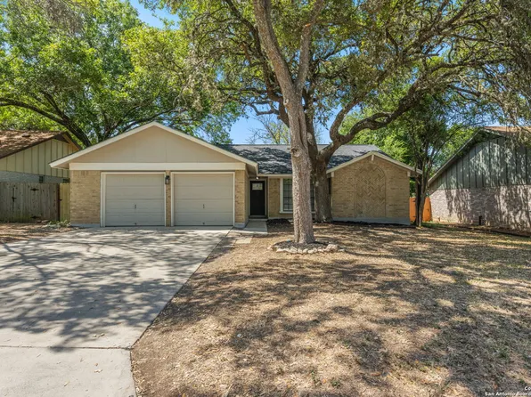 9250 RIDGE GROVE ST, San Antonio, TX 78250