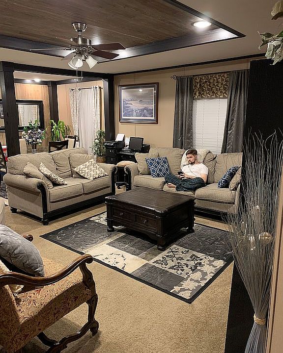 318 290 4695 text or call