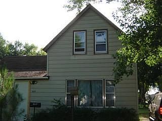 1st image of 929 7th St S