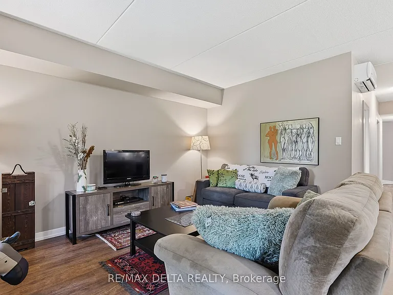 304 Masters Ln #171 — Photo 11