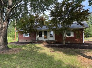 60670 Smithville Rd, Smithville, MS 38870