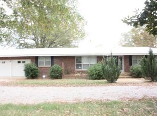 639 McGregor Chapel Rd, Pontotoc, MS 38863