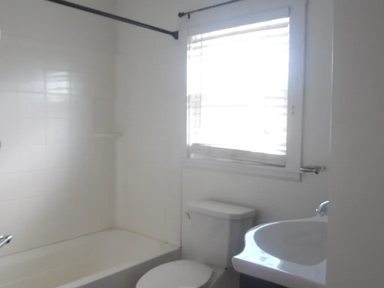 51 Union St #2 — Photo 7