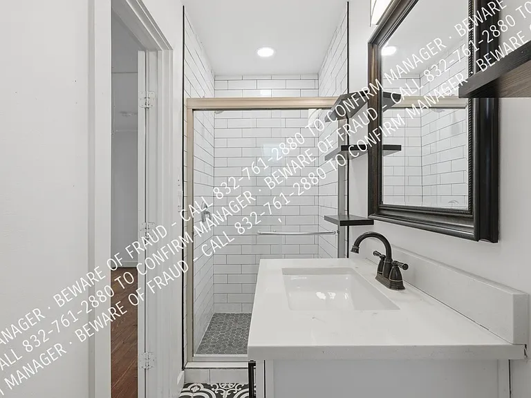 1831 Alabama Ave — Photo 11