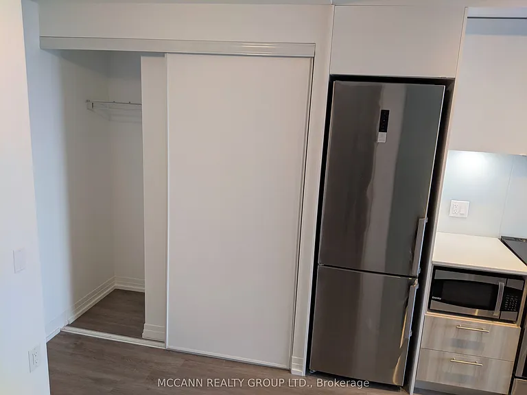 251 Jarvis St #3302 — Photo 5