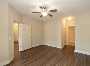 600 Grandview Ct #603, Iowa City, IA 52246