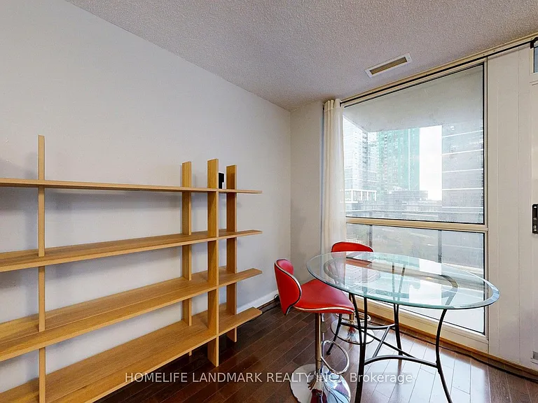 33 Sheppard Ave E #1105 — Photo 9