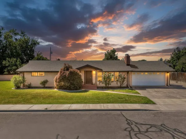 411 W 27th Ave, Kennewick, WA 99337