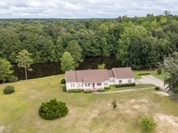 611 Moncrief Rd, Roberta, GA 31078